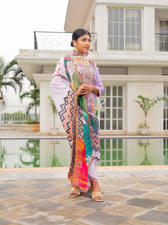 Premium Embroidered Lawn Vol 8 by Riwayat - R 24213