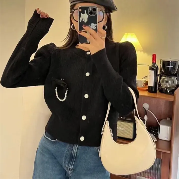 Sweet%20Elegance%20round%20Neck%20Sweater%20Cardigan%20Bow%20Pearl%20Pin%20Design%20French%20Style%20Sweater%20Coat%20-%20Image%208