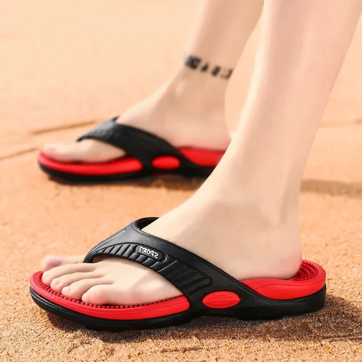 Summer%20Men's%20Flip-flops%20Massage%20Granule%20Men%20Slippers%20Comfortable%20Beach%20Sandals%20Men%20Casual%20Shoes%20House%20Flip%20Flops%20Bathroom%20Shoes%20-%20Image%202