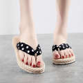 2022 Imitation Grass Woven Hemp soled Sandals Han Chao Wears Rubber Sole Herringbone Bottom Beach Flat Heel Clip Feet Women's Slippers.
