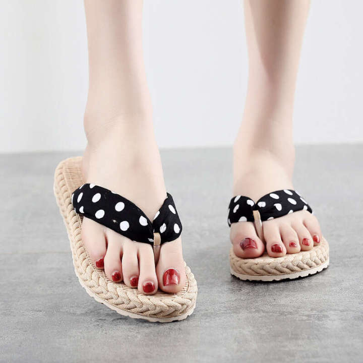 2022%20Imitation%20Grass%20Woven%20Hemp%20soled%20Sandals%20Han%20Chao%20Wears%20Rubber%20Sole%20Herringbone%20Bottom%20Beach%20Flat%20Heel%20Clip%20Feet%20Women's%20Slippers%20-%20Image%204