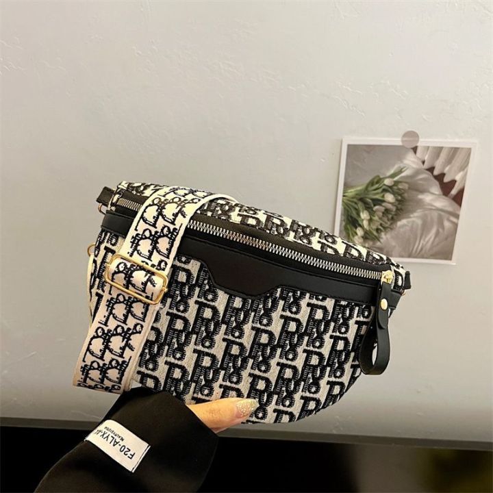 Internet-Famous%20Disco%20Bag%20Small%20Bag%20for%20Women2023New%20Trendy%20All-Match%20Waist%20BaginsFashionable%20Shoulder%20Messenger%20Bag%20Chest%20Bag%20-%20Image%207