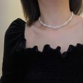 Vintage Women Twine Pearl Necklace Rhinestone Pendant Temperament Choker Collar Girl Korean Fashion Y2K Style Necklace Jewelry.