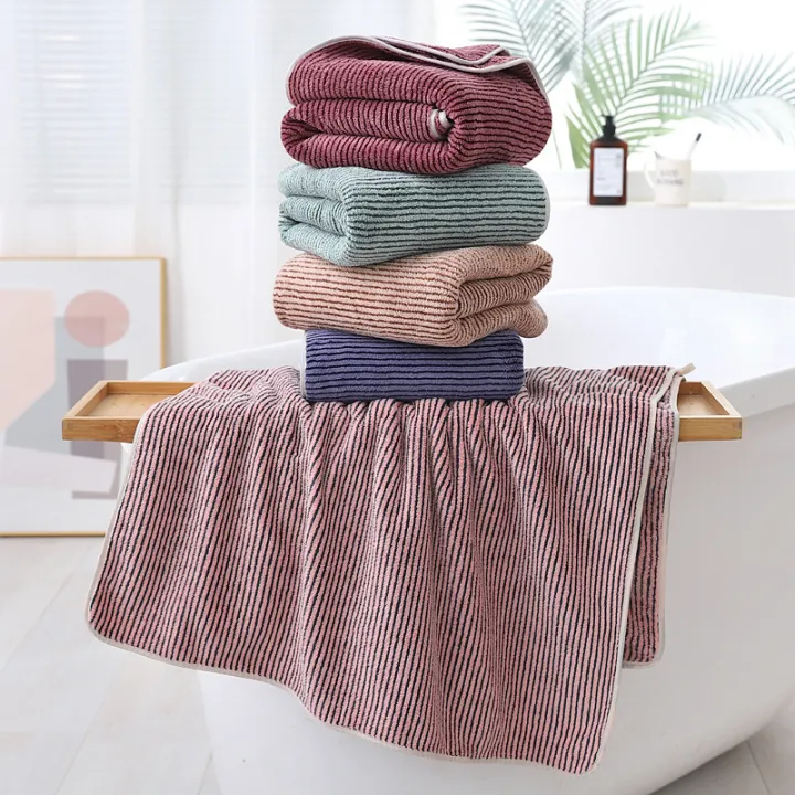 Coral%20Fleece%20Bath%20Towel%20Pure%20Cotton%20Water-Absorbing%20Quick-Drying%20Towels%20Thick%20Absorbent%20Beach%20Bath%20Towel%20-%20Image%204