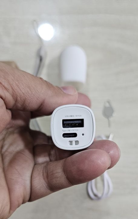 SOLOVE%20X3s%20Flashlight%203000mAh%20Power%20Bank%20-%20Image%205