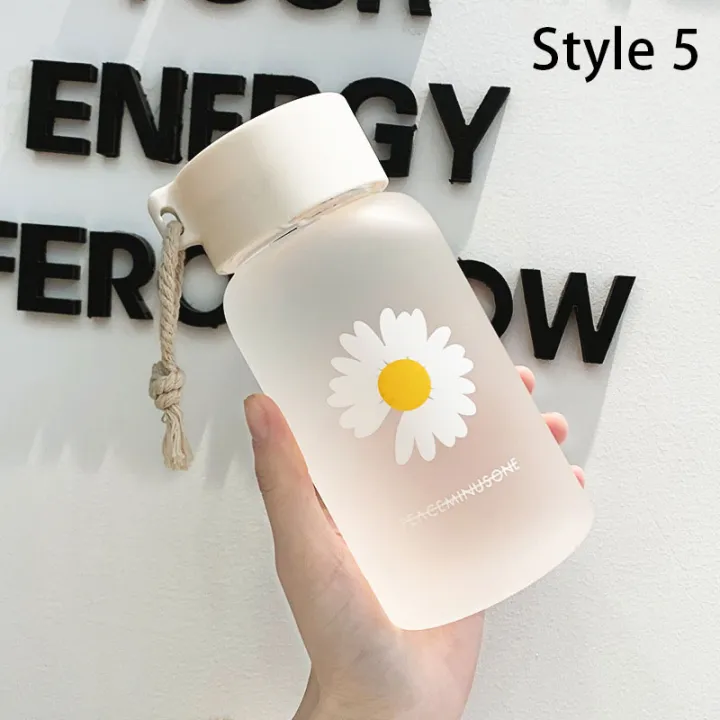 500Ml%20Small%20Daisy%20Transparent%20Plastic%20Water%20Bottles%20Water%20Bottle%20Portable%20Travel%20-%20water%20bottle%20-%20Image%202