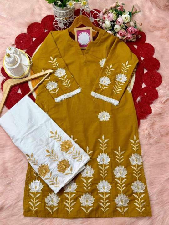 Readymade%20Padmaja'%20Two-Piece%20Collection:%20Eye-catching%20Design%20and%20Premium%20Quality%20Women%20-%20Image%202