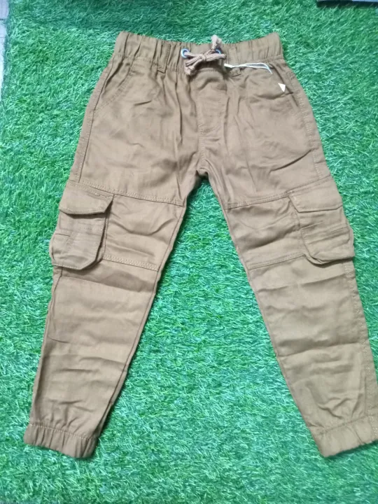 Boys%20six%20poket%20cargo%20Mobile%20pant%20-%20Image%205