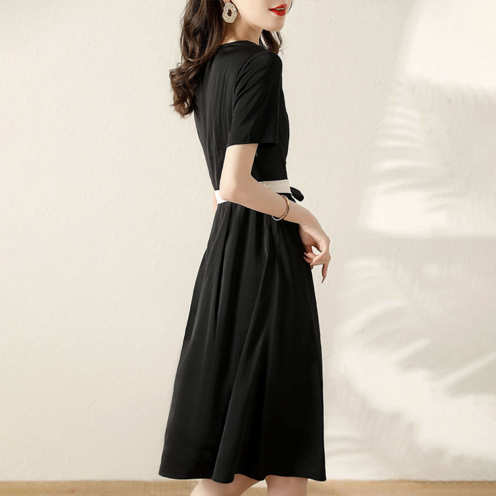 Women's%20Summer%20Dress%202024%20New%20Patchwork%20High-End%20Temperament%20High-Grade%20Satin%20Lace-up%20Slimming%20Midi%20Dress%20-%20Image%205