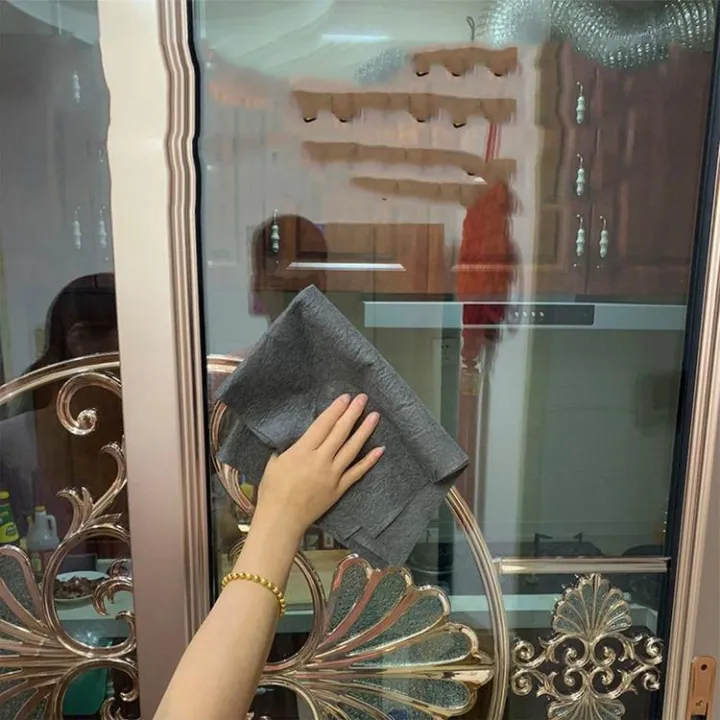 Magic%20Glass%20Cleaning%20Cloth%20Micro%20Fiber%20Cloth%20Cleaning%20Microfiber%20Glass%20Cleaning%20Cloth,%20Lint%20Free%20Quickly%20Clean%20Towels%20for%20Window,%20Glasses,%20Car,%20Mirrors%20-%20Image%204