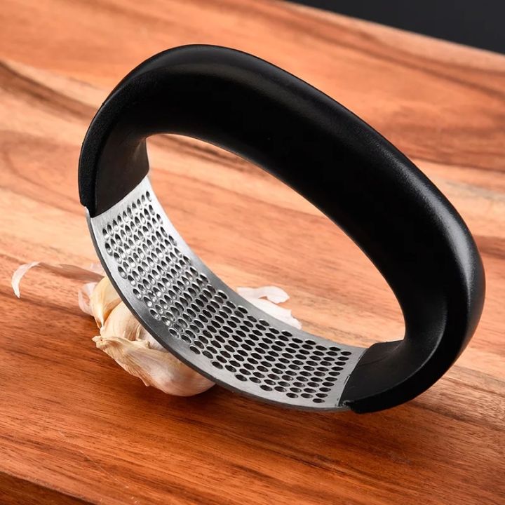 Garlic%20Press%20Rocker%20Silicon%20Garlic%20Peeler%20Stainless%20Steel%20Garlic%20Mincer%20Clove%20Crusher%20Masher%20Mincing%20Tool%20Innovative%20NEW%20Kitchen%20Gadget%20-%20Image%203