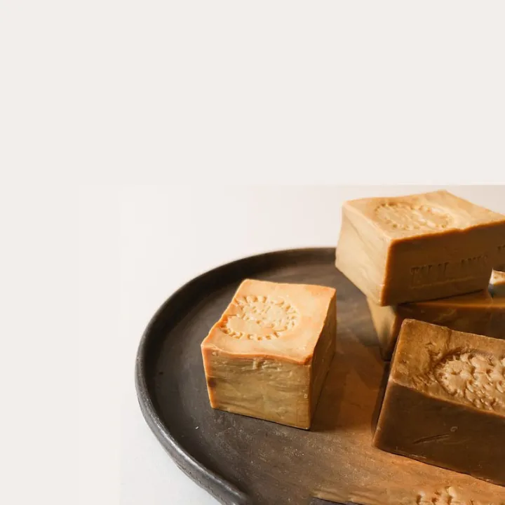 %E3%80%90Top%20Selling%20Item%E3%80%91100g%20%20Lovingdes%20Syria%20imported%20Aleppo%20handmade%20ancient%20soap%20zanabili%20laurel%20olive%20oil%20cleansing%20bath%20soap%20-%20Image%203