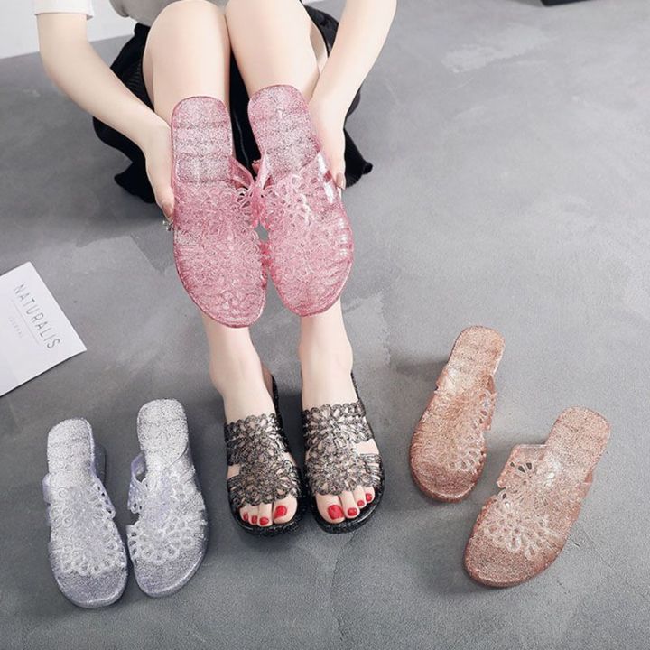 Hollow-out%20Beach%20Home%20Bathroom%20Slippers%20Non-Slip%20Crystal%20Vulcanized%20Rubber%20Slippers%20Women's%20Summer%20Platform%20High%20Heel%20Breathable%20Outer%20Wear%20-%20Image%209