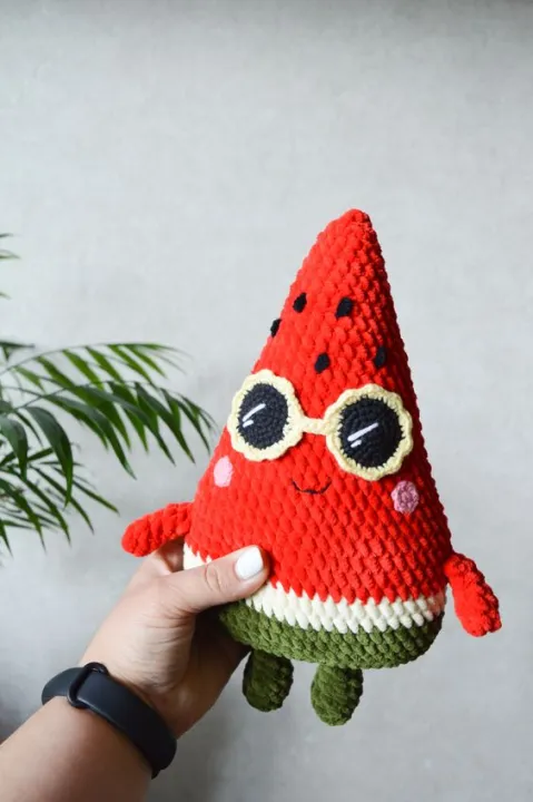 KGS%20Summer%20Yarn%20%7C%20100%20gm%20Crocheting%20Summer%20Yarn%20%7C%20Medium%20Thickness%20Hook%20Size%202.5%20-%204.0%20mm%20%7C%20Soft%20and%20Comfortable%20Yarn%20-%20Image%204