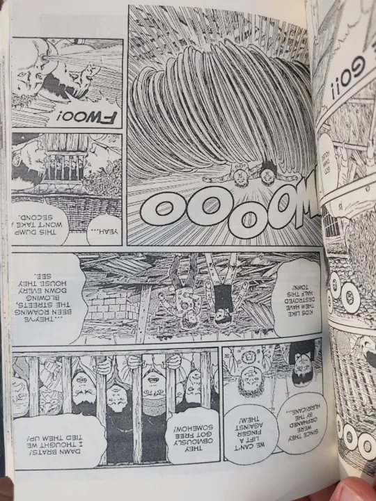Uzumaki%20(3-in-1%20Deluxe%20Edition)%20by%20Junji%20Ito%20-%20Image%207