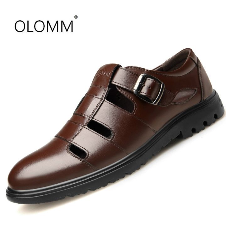 Mens%20Sandals%202019%20Casual%20Hollow%20Breathable%20Middle-aged%20Shoes%20Sandals%20Loafers%20Zapatos%20De%20Hombre%20Classic%20Leather%20Sandals%20-%20Image%203