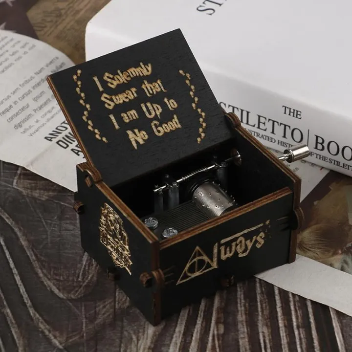 Harry%20Potter%20Music%20Box%20Magic%20School%20Hand%20Crank%20Musical%20Box%20Toy%20ZH%20-%20Image%202