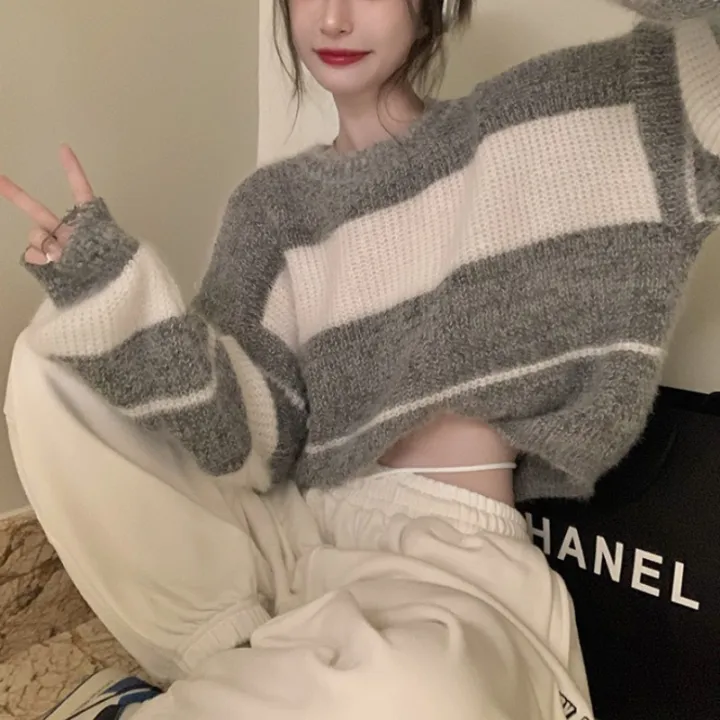 Korean%20Style%20Autumn%20and%20Winter%20New%20Color%20Matching%20Striped%20Hot%20Girl%20Short%20Loose%20round%20Neck%20Long%20Sleeve%20Pullover%20Sweater%20Top%20Sweater%20for%20Women%20-%20Image%204