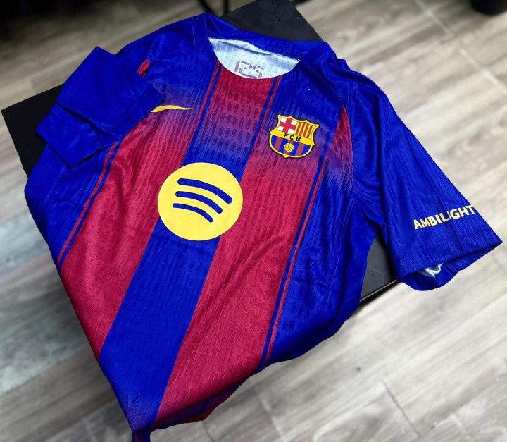 FC%20Barcelona%2025/26%20Home%20Jersey%20Half%20Sleeve%20%E2%80%93%20Premium%20Thai%20Quality%20Football%20Shirt%20for%20Men%20%E2%80%93%20New%20Barcelona%20Home%20Kit%202025/26%20%E2%80%93%20Bar%C3%A7a%20Soccer%20Jersey%20-%20Image%204