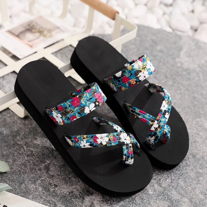 Women%20Floral%20Flip%20Flops%20Beach%20Flip%20Flops%20Fashion%20Slip%20On%20Sandals%20For%20Women%20Wide%20Width%20Transparent%20Sandals%20For%20Women%20Heels%20-%20Image%206