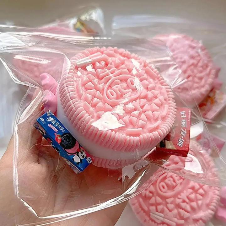 Kawaii Oreo Stress Relief Squishy Toys Cartoon Handmade Silicone Squishy New Mochi Fidget Toy Biscuit Pinching Toy Prezent dla dzieci