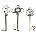 30pcs Antique Vtg old look Ornate Skeleton Keys Lot Pendant Fancy Heart. 