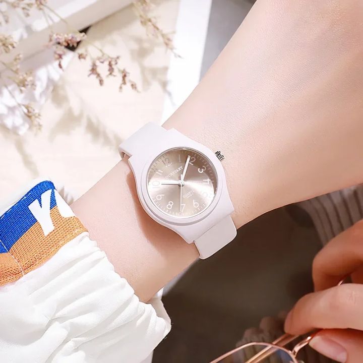Silicone%20Strap%20Quartz%20Watch%20for%20Women%20Casual%20Fashion%20Ladies%20Wristwatch%20-%20Image%204