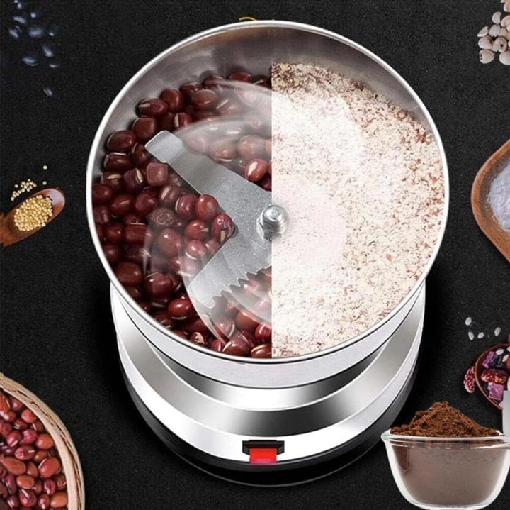 Electric%20mini%20juicer%20for%20home%20-%20Compact%20Kitchen%20Blender%20for%20Juice%20&%20Spices%20%7C%20Light%20weight%20and%20carriable%20-%20Travel%20partner%20-%20Image%209