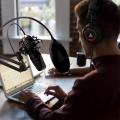 MAONO AU-A04H Vocal Condenser Cardioid USB Microphone Studio Setup With Headphone, Pop Filter And Stand.