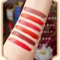 Han Rabbit ancient style lipstick, Sauvignon Blanc, Chinese style, so domestic goods palace waterproof, not easy to fade, retro lipstick, co-branded domestic products. 