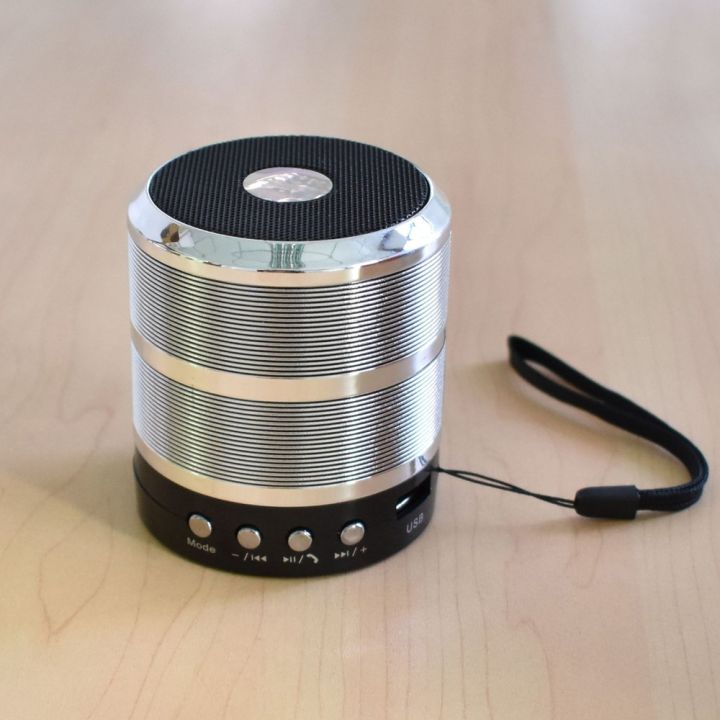 Wireless%20Speaker%20Metal%20Mini%20Wireless%20Portable%20Subwoof%20Sound%20Loudspeaker%20Support%20TF/USB/FM/Hands-Free%20Multifunction%20-%20Image%204