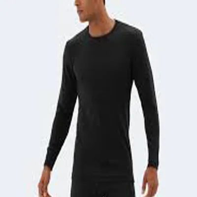 Speed%20Compression%20Top%20Full%20Sleeve%20Plain%20Skin%20T-Shirt%20Dri-Fit%20Base%20Layer%20For%20Sports%20-%20Enhance%20Your%20Performance%20-%20Image%205