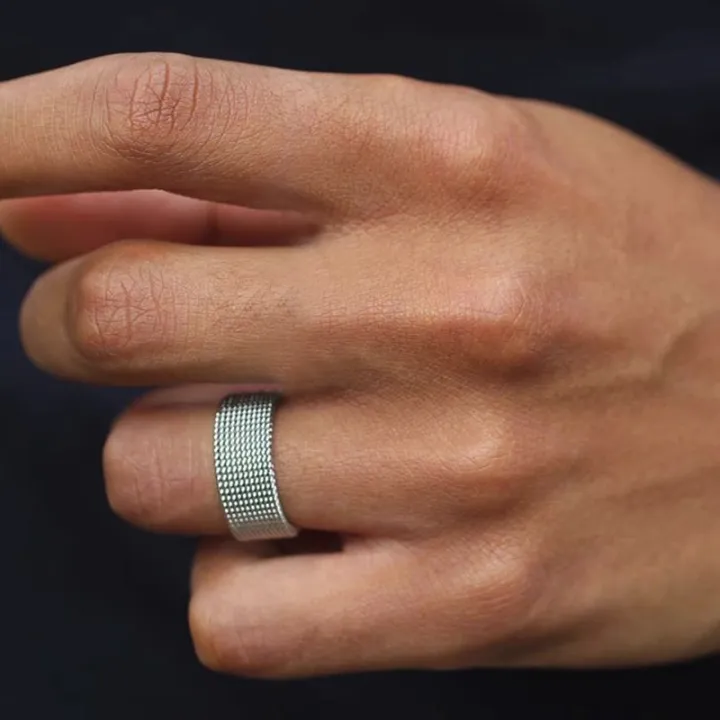 Stainless%20Steel%20Mesh%20Rings%20for%20Men%20Ring%20Man%20Modern%20Party%20Ring%20-%20Ring%20For%20Men%20-%20Image%204