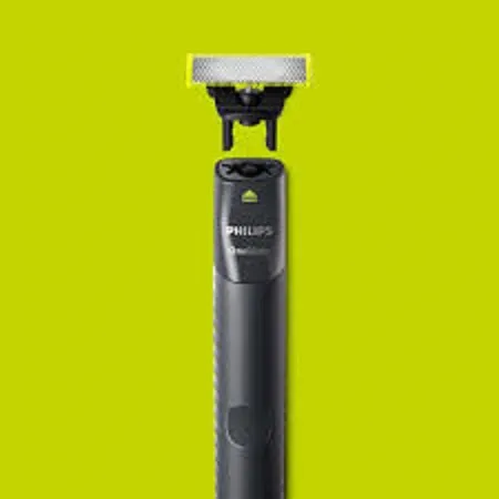 Philips%20OneBlade%20Face%20FQ1424/10%20Trimmer%20Electric%20Beard%20Razor%20for%20Men%20Rechargeable%20Precision%20Trimmer%20for%20Smooth%20Skin%20Comfort%20Trimmer%20-%20Image%209