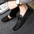 Spring and summer men's shoes, low-top beanie shoes, versatile casual shoes, breathable leather shoes, black work shoes, one foot.