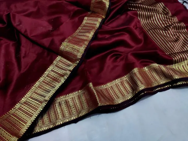 Black%20Half%20Silk%20Tangail%20Saree%20for%20Women%20-%20Perfect%20for%20All%20Seasons%20and%20Occasions%20-%20Ethnic%20Elegance%20-%20Image%203
