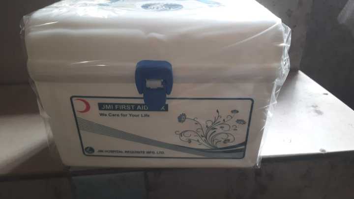 JMI%20Premium%20First%20Aid%20Kit%20Box%20-%20Image%203