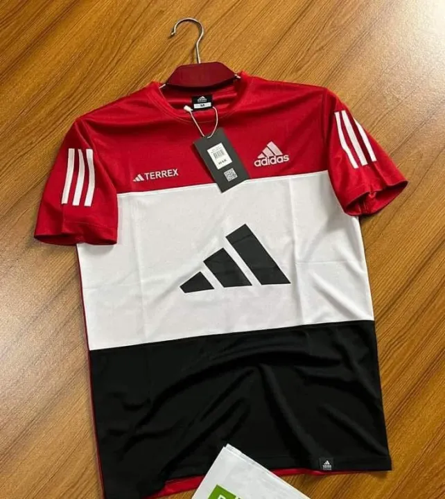 Premium%20Quality%20%20Mesh%20Fabrics%20T-Shirt%20for%20men%20-%20Image%202