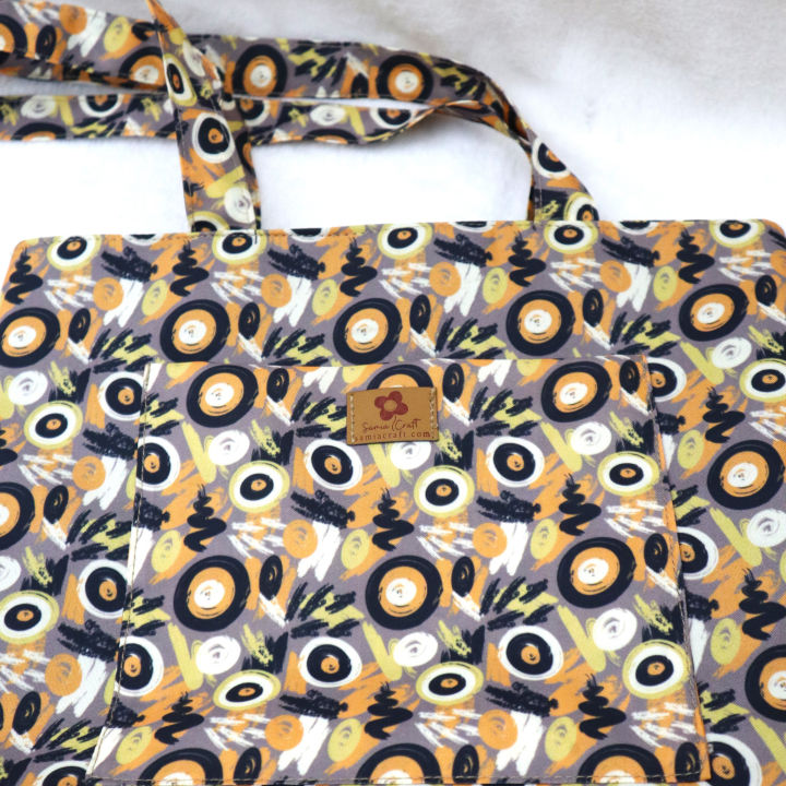 Stylish%20Hand%20Painted%20Abstract%20Design%20Top%20Handle%20Bags%20-%20Image%206