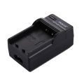 PULUZ Digital Camera Battery Car Charger for Fujifilm NP-95 Battery. 
