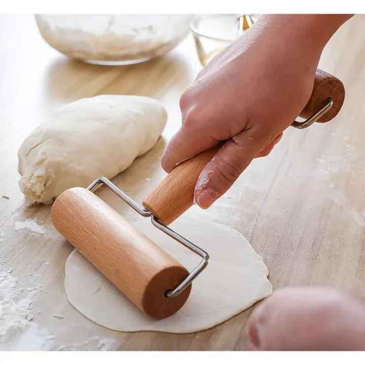 Rolling%20Pin%20Pastry%20and%20Pizza%20Baker%20Cookies%20Crush%20Baking%20Roller%20Crackers%20Kitchen%20Utensils%20Nuts%20Wooden%20-%20Image%203