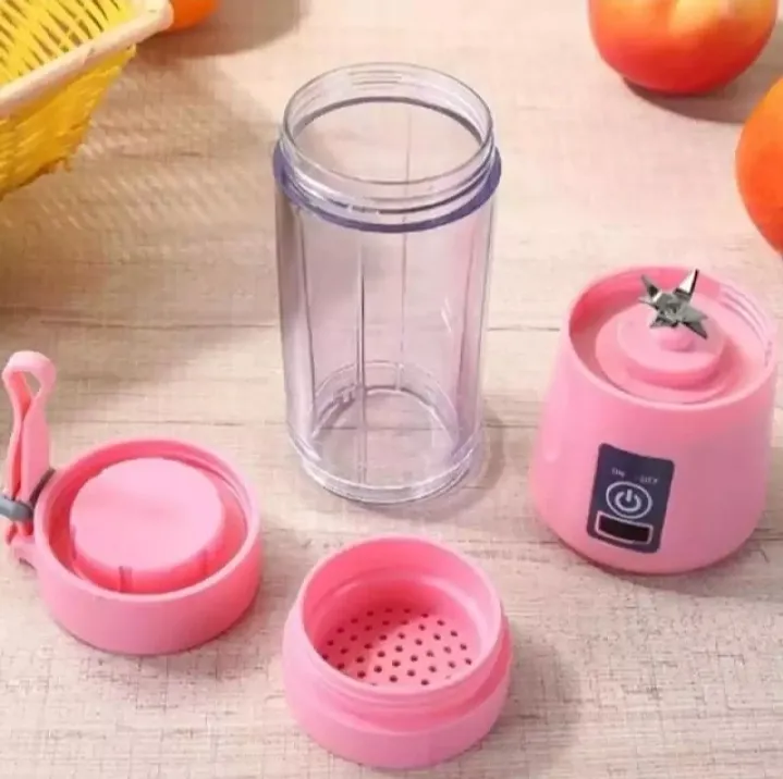 Rechargeable%20mini%20blender/juicer%20with%20USB%20connector.%20-%20Image%204