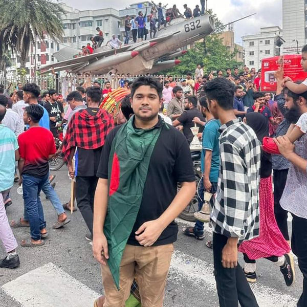 Premium%203.5ft%20x%202.25ft%20National%20Flag%20Bangladesh%20Factory%20Direct%20Supply%20Set%20B%20Potaka%20China%20Garment%20Clothing%20for%20Any%20Professional%20Project%20Activity%20Realize%20Patriotism%20Respect%20Victory%20or%20Independence%20Day%20Stationery%20Craft%20Green%20Red%20Color-Great%20Gift%20Item%20-%20Image%203