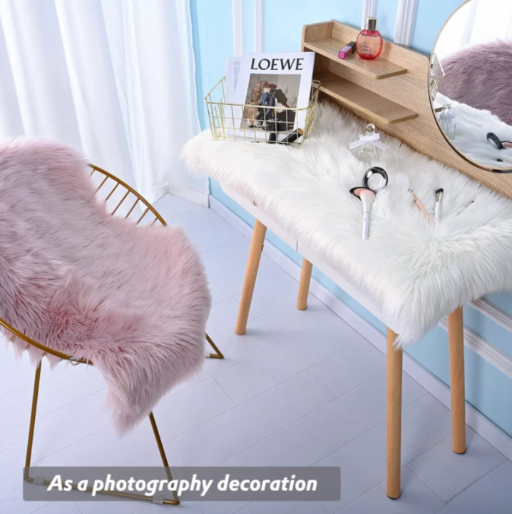 Fluffy%20Fur%20Carpet%20Rugs,%20Soft%20Hairy%20Fur%20Rugs%20Washable%20Faux%20Fur%20Rug%20For%20Kids%20Bedroom%20Home%20Decoration%20Sofas%20Cushions%20Mat%20Soft%20Carpet%20Sheepskin%20Rug%20(1pc%20,%203x2%20feet)%20-%20Image%205