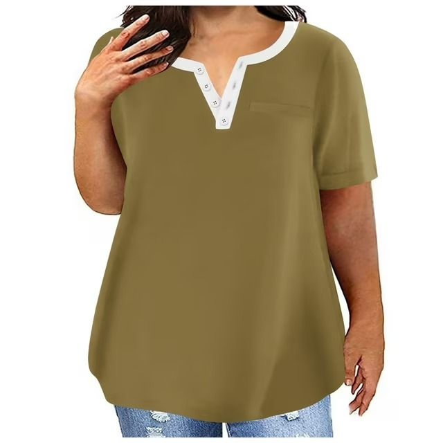 Timeless%20Tunic:%20Women%E2%80%99s%20Plus%20Size%20Basic%20Tees%20for%20Effortless%20Style%20-%20Image%208