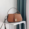 Mini Tabo lock bag triomphe triomphe armpit bag Manhattan one shoulder teensoft kelly bag.