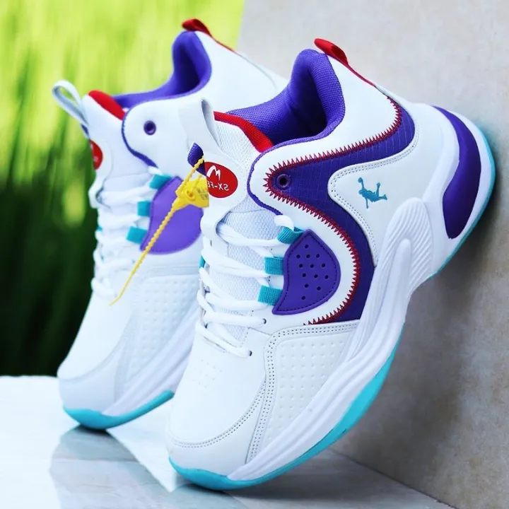 Autumn%20and%20Winter%20Basketball%20Shoes%20Men's%20High-Top%20Shoes%20Versatile%20Student%20Casual%20Sneakers%20Korean%20Fashion%20Waterproof%20Shoes%20Couples%20Fashion%20Shoes%20-%20Image%209