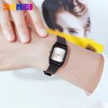 SKMEI 1651 Small Young Lady Watch Clock reloj mujer Light Thin Girls Quartz Watches Fashion Creative Women Quartz Wristwatches. 