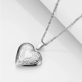 Love Heart Locket Pendants for Women Men Openable Photo Frame Picture Necklace.