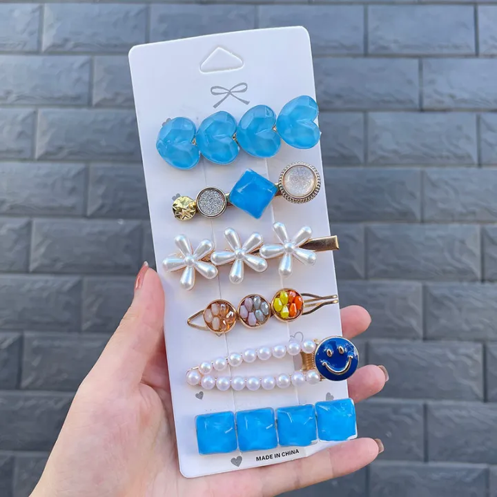 Superlative%20Stylish%20Fashionable%20Hair%20Clip%20Set%20Hair%20Accessories%20For%20Women%20Imported%20From%20China%20Preferble%20-%20Low%20Hassle%20and%20Maintanance%20-%20Image%207